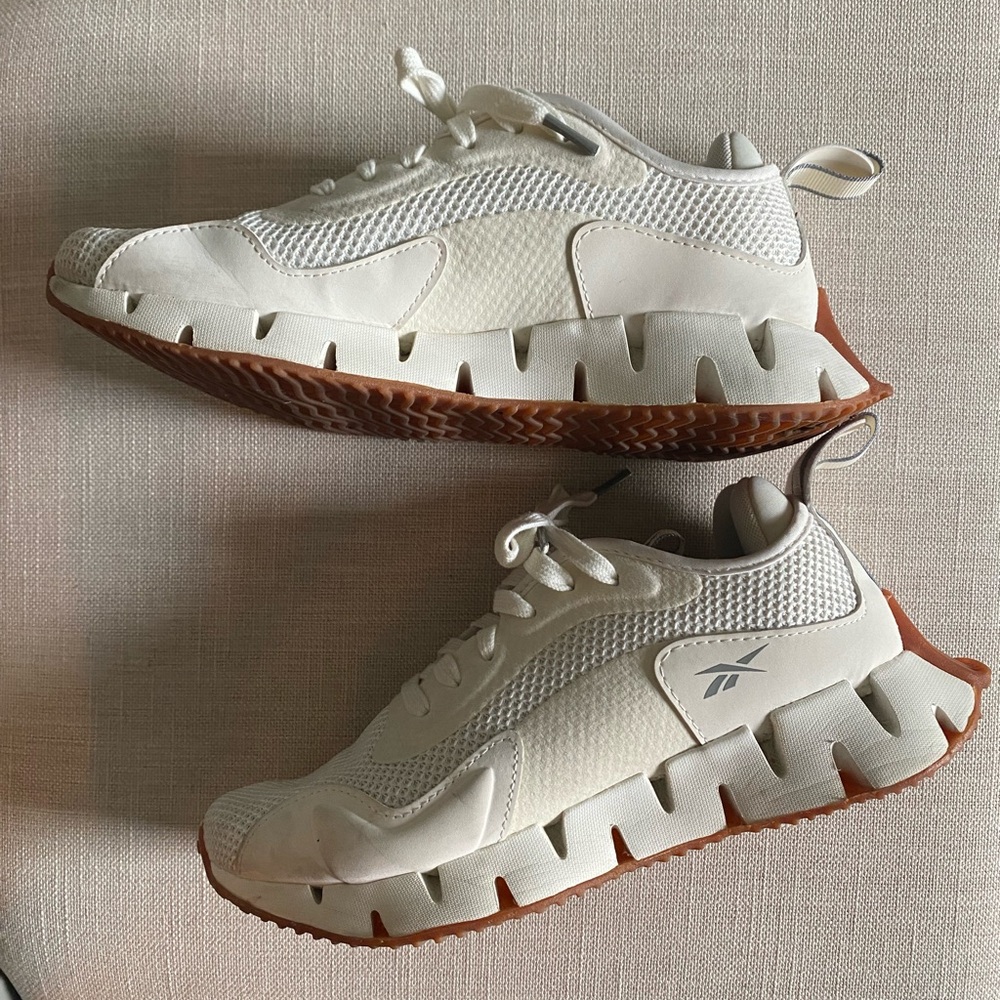Reebok tennis shoes